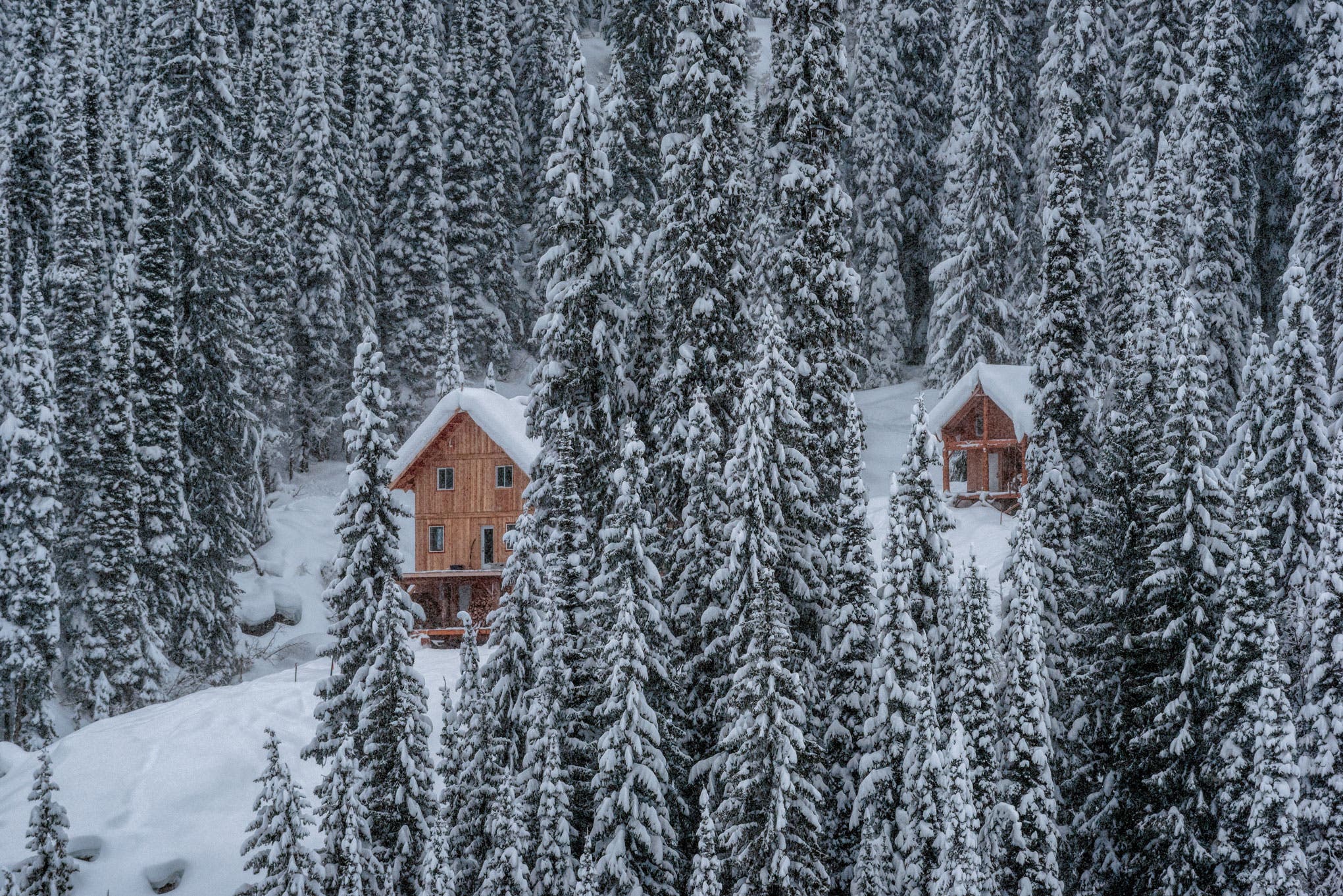 SKI1118-UTL4-SnowfallLodge-byReubenKrabbe-v2 Snowfall Lodge new and old