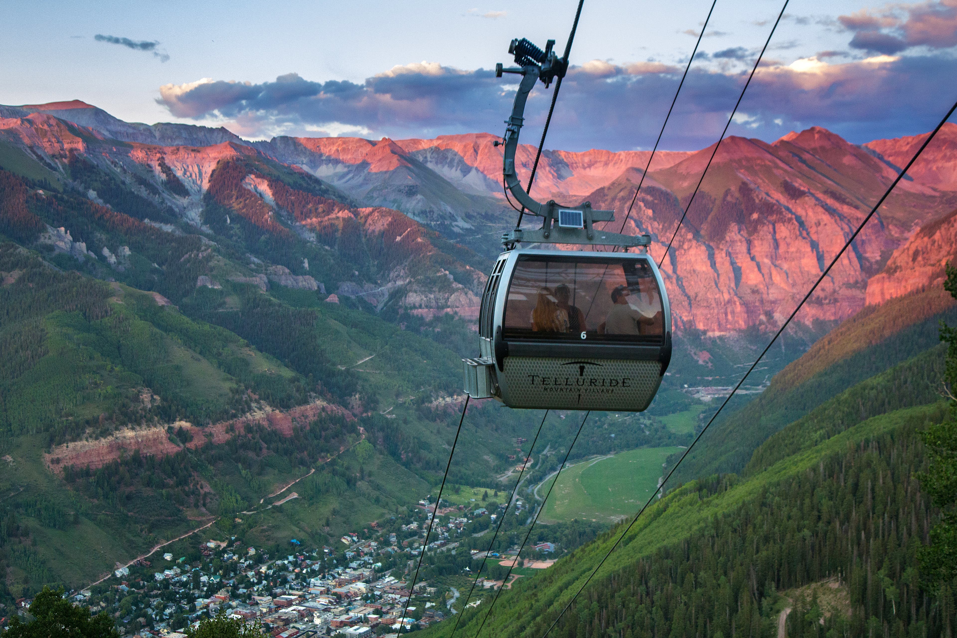 RBON_W12_001 Summer Gondola Rides at Telluride