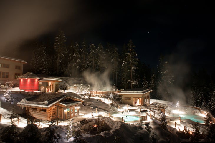 B0_ScandinaveSpa_Winter_2 Scandinave Spa Whistler