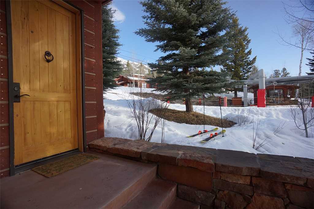 Moose Creek Condos in Jackson