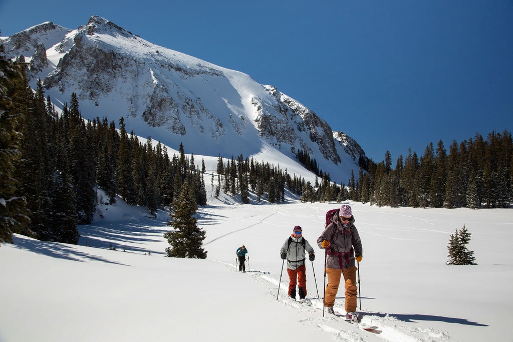 Gear To Pack For Any Avalanche Education Course