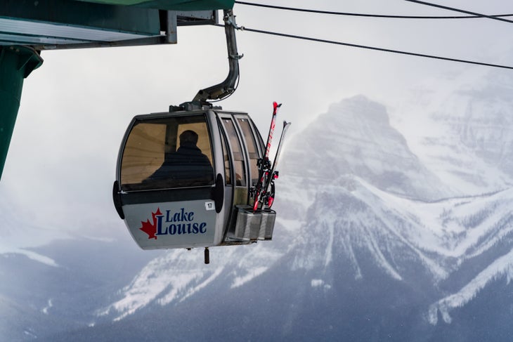 BUR08526 Lake Louise gondola