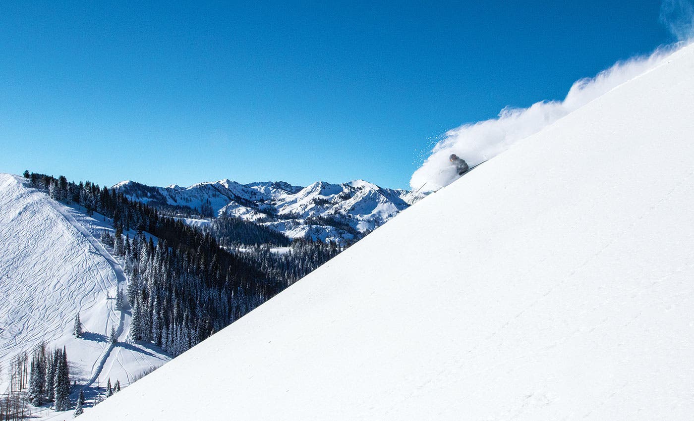 Top 10 Biggest Ski Resorts in the World