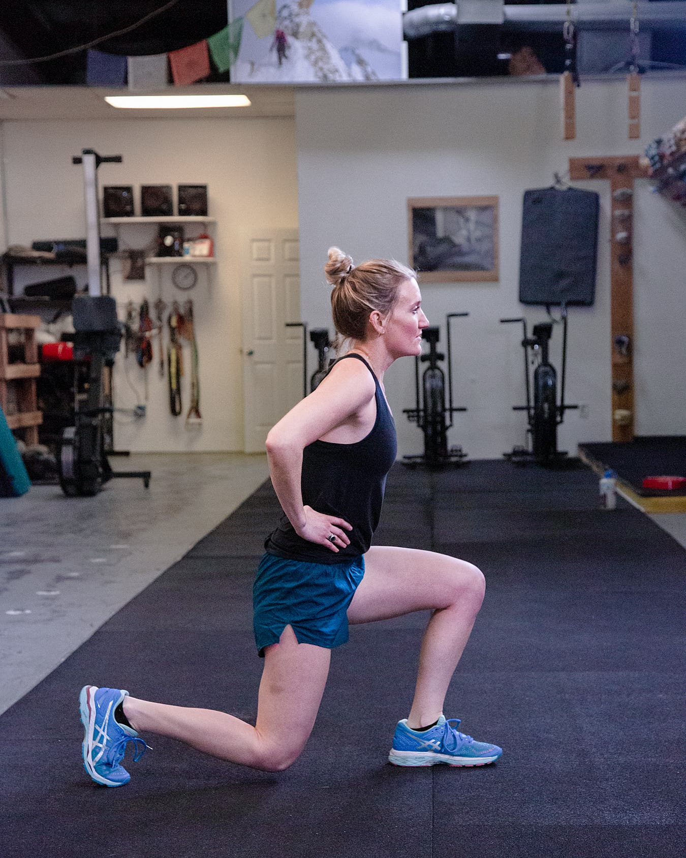 Plyometric move for skiers: jumping lunges