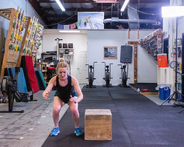 lateral-box-jumps-617 None