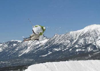 Shorts- Women's Fox Racing Diva Bike Short Fox thought of everything when they made this short- adjustable waist tabs, a detachable liner, and plenty of pockets.…