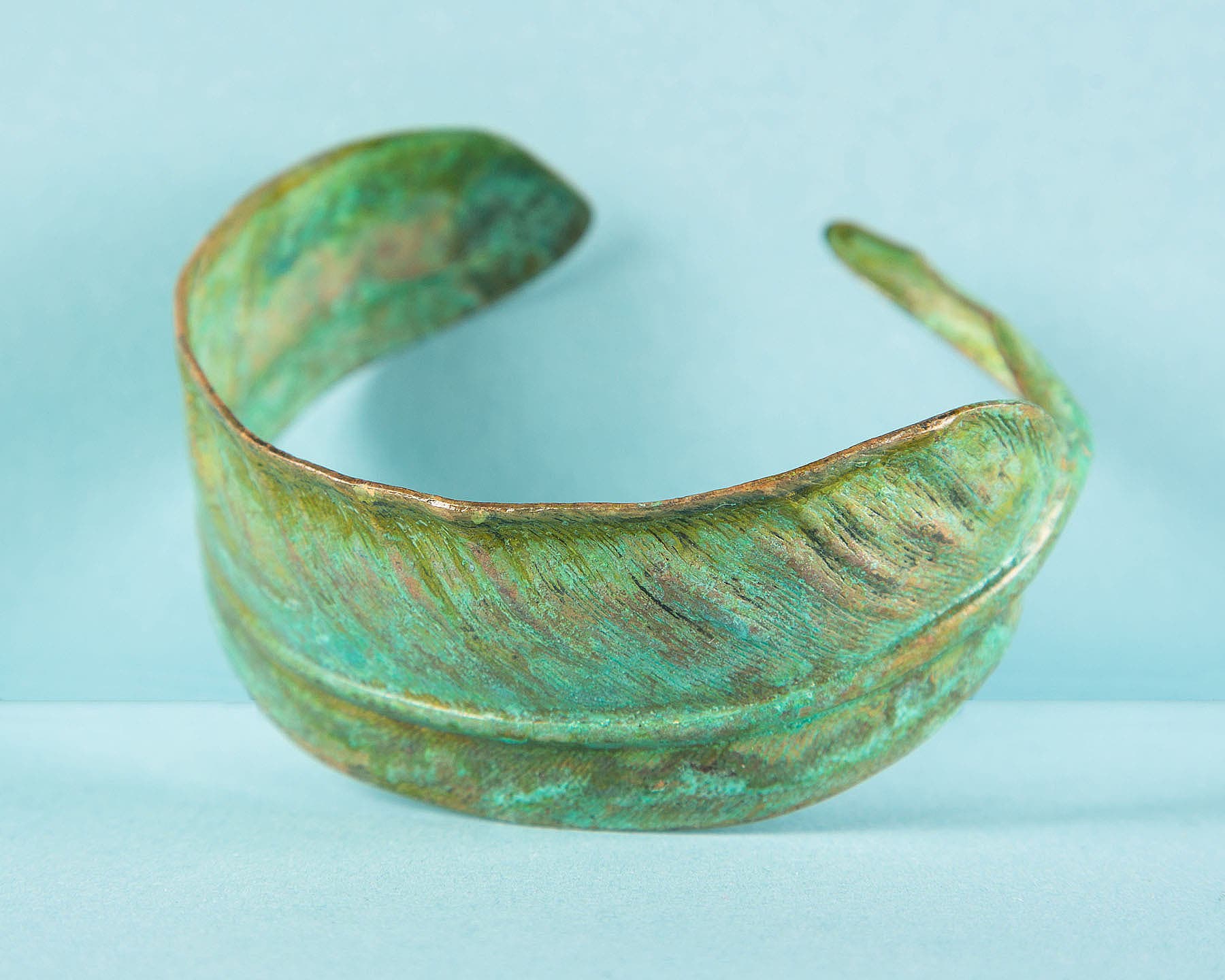 Ski-WesternStyle-MADEFeatherCuff-byKeriBascetta MADE Feather Cuff