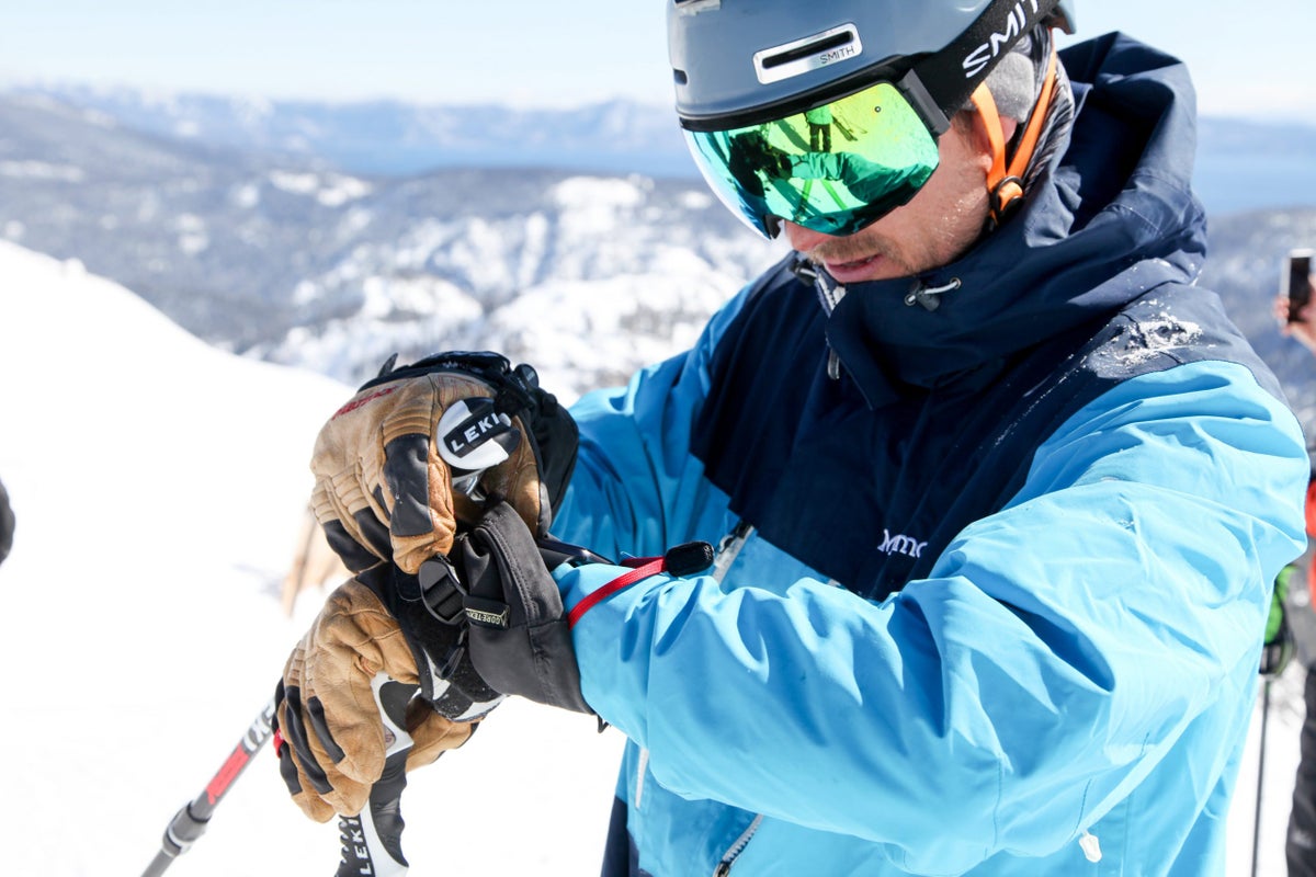 How the Apple Watch Kept Me Sane When I Wasn’t Skiing SKI