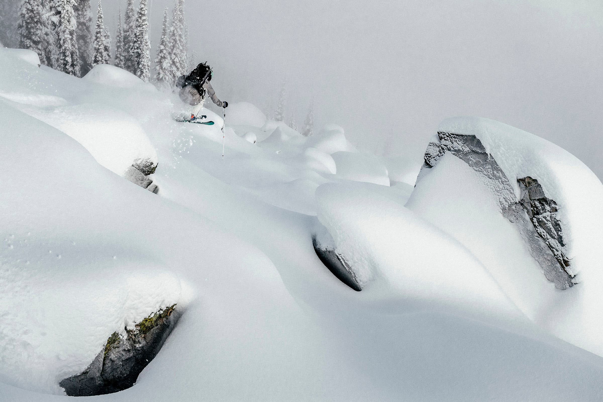 Hadley Hammer Pillow Line