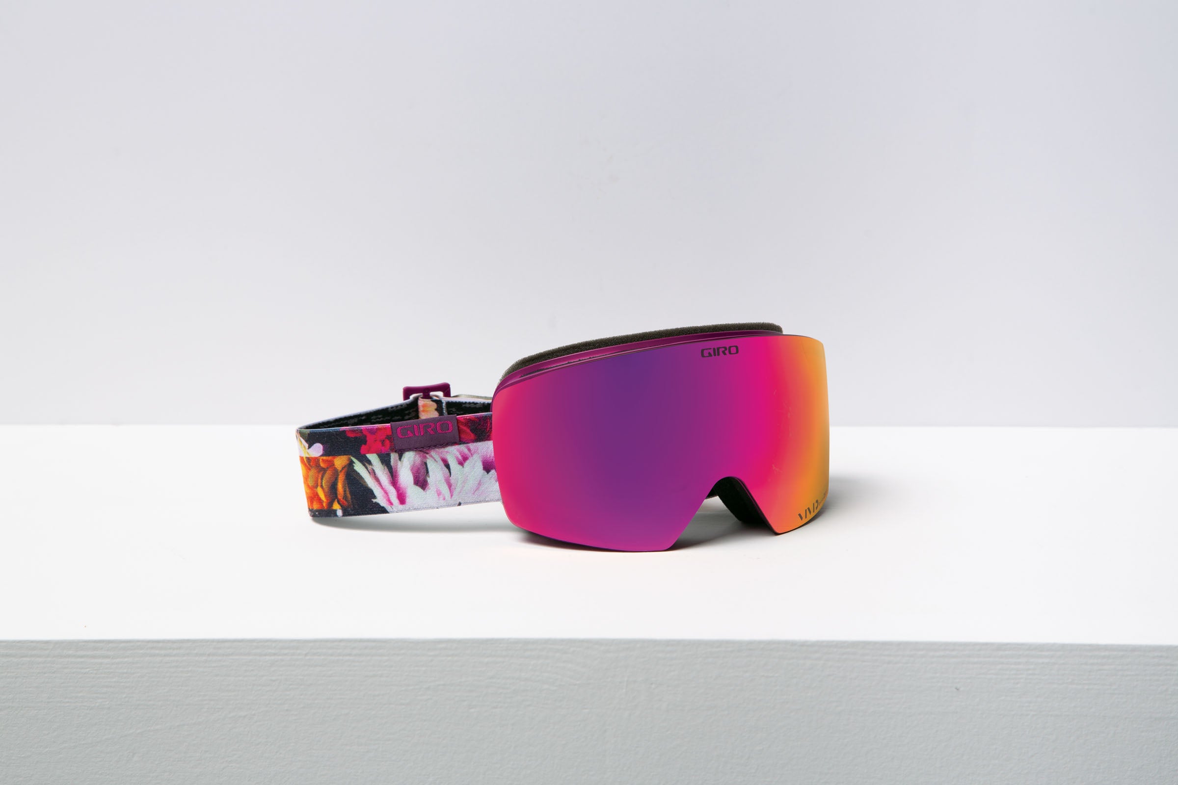 2022 Giro Contour RS goggles