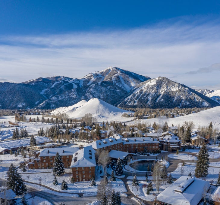 The 8 Best Ski Resorts in the U.S.