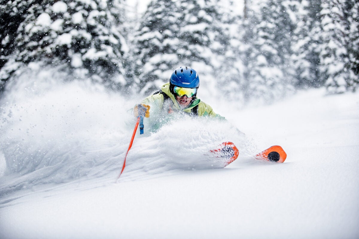 7 Tips for Skiing Powder 7 Tips for Skiing Powder