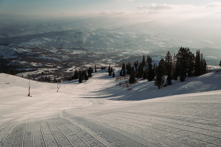 Top 30 Ski Resorts in the West (2023)