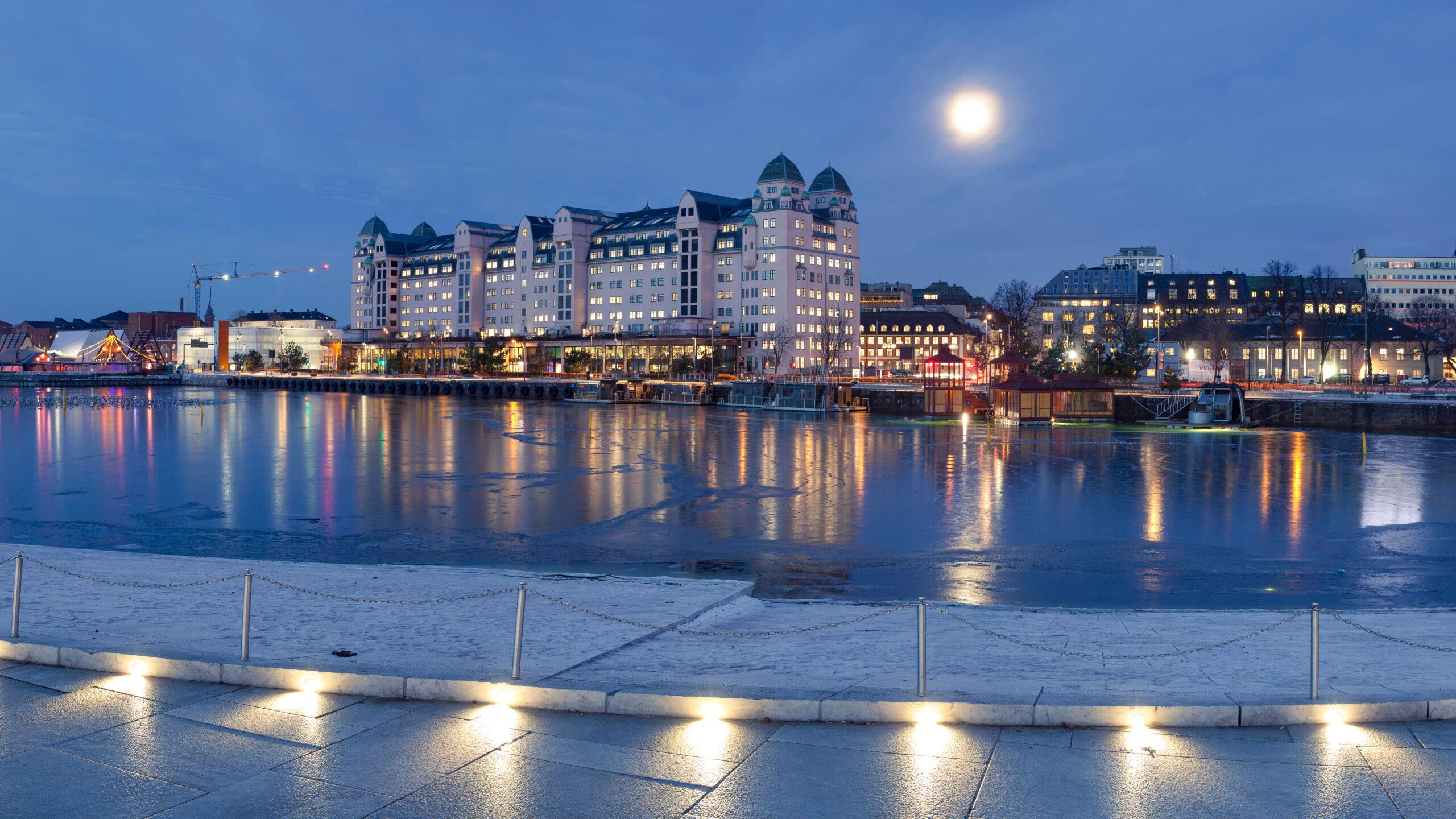 downtown Oslo winter