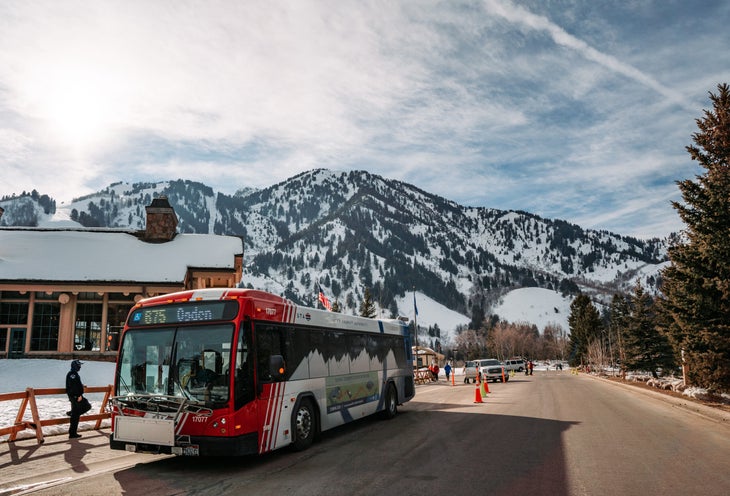 Snowbasin bus