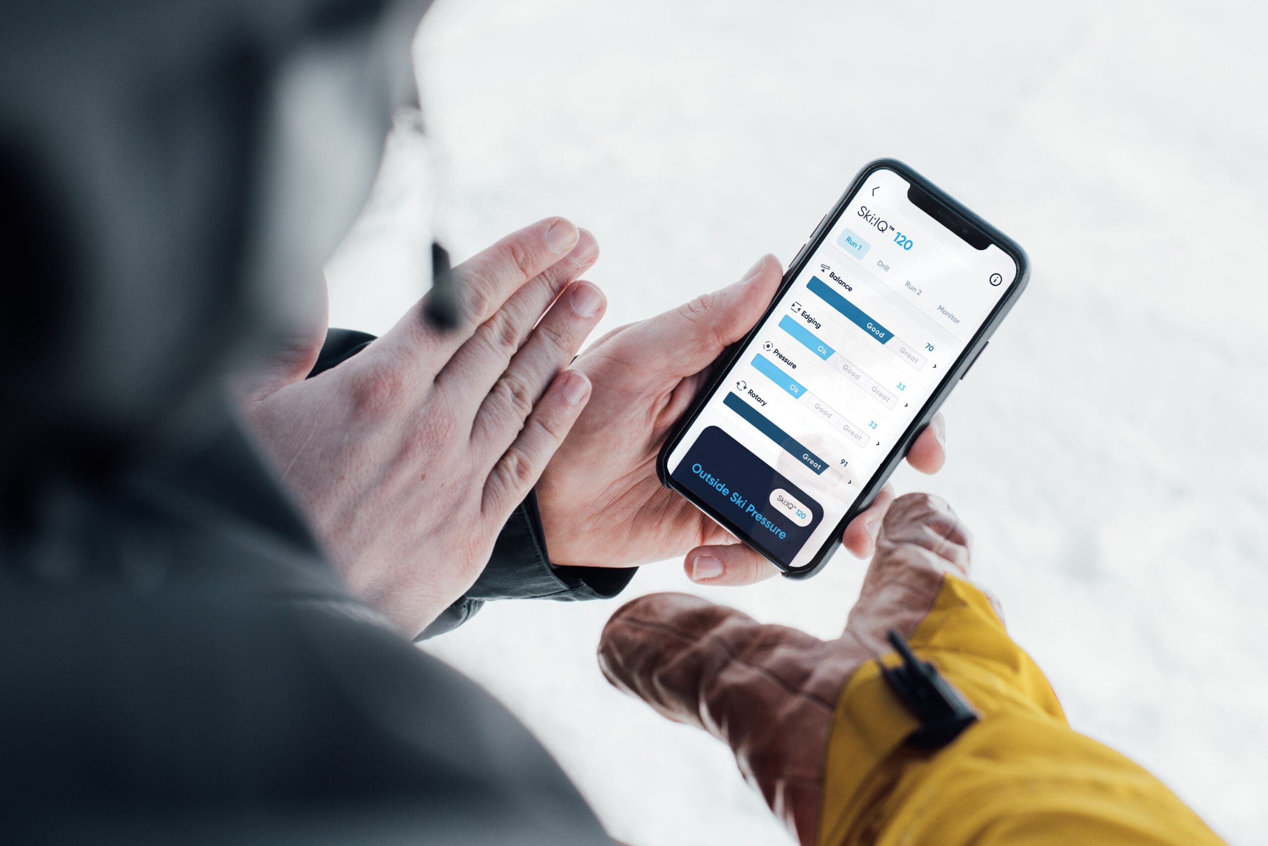 Carv Performance Carv, a Digital Ski Coach, Gives Live Audio Feedback | SKI