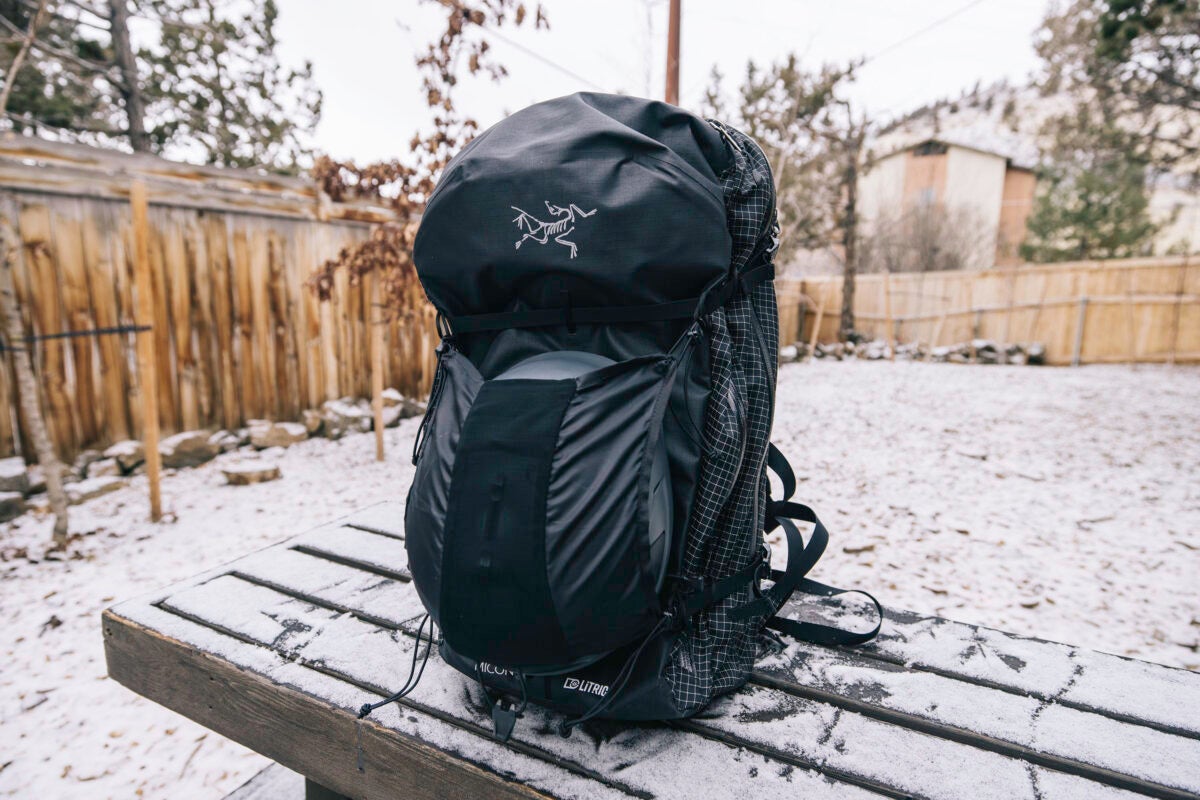 First Look: Arc'teryx Micon LiTRIC Avalanche Airbag Pack | SKI