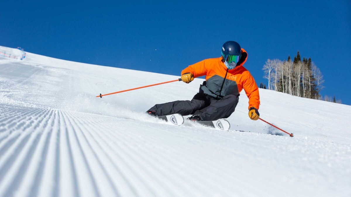 www.skimag.com