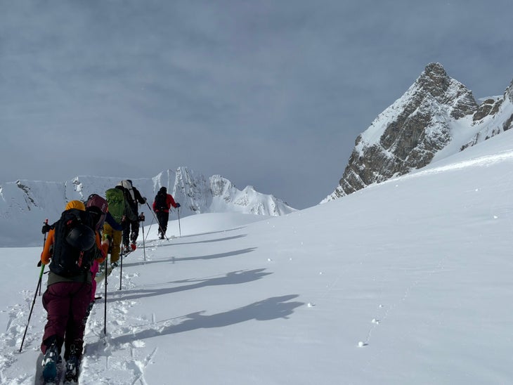 Icefall Lodge skinning