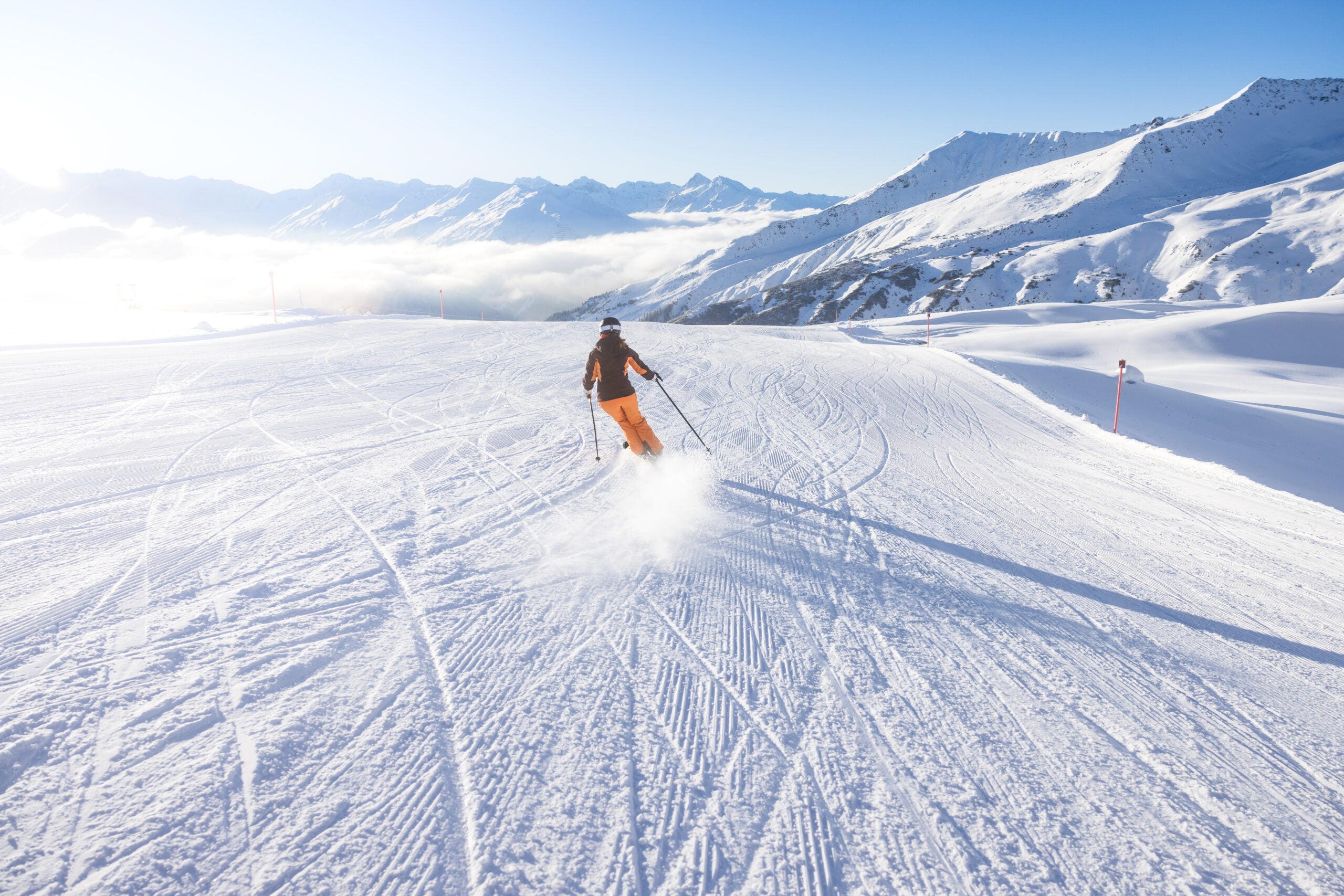 www.skimag.com