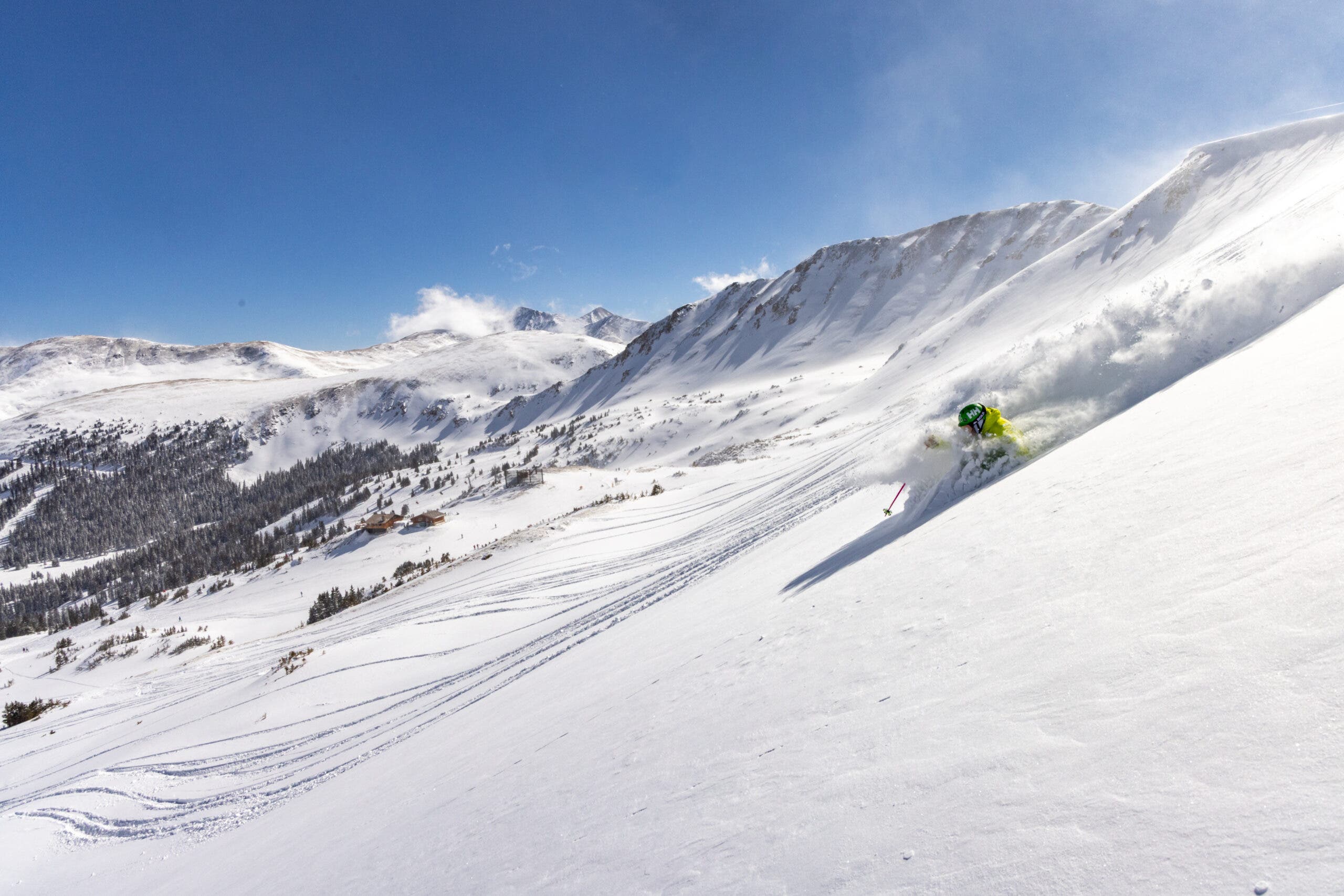 Salju di negeri cinta