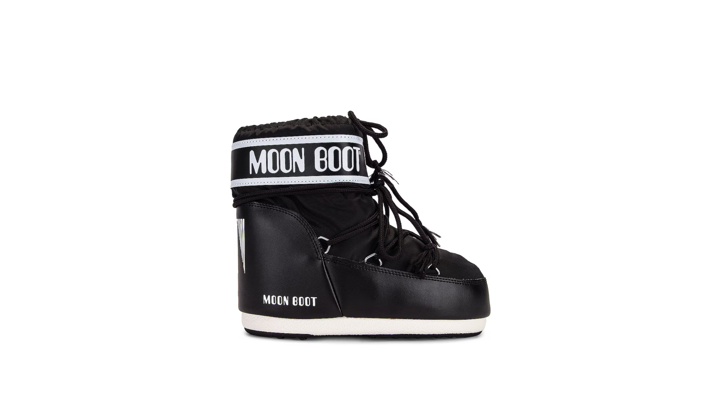 What Ski Editors Are Gifting (And Asking For) This Holiday