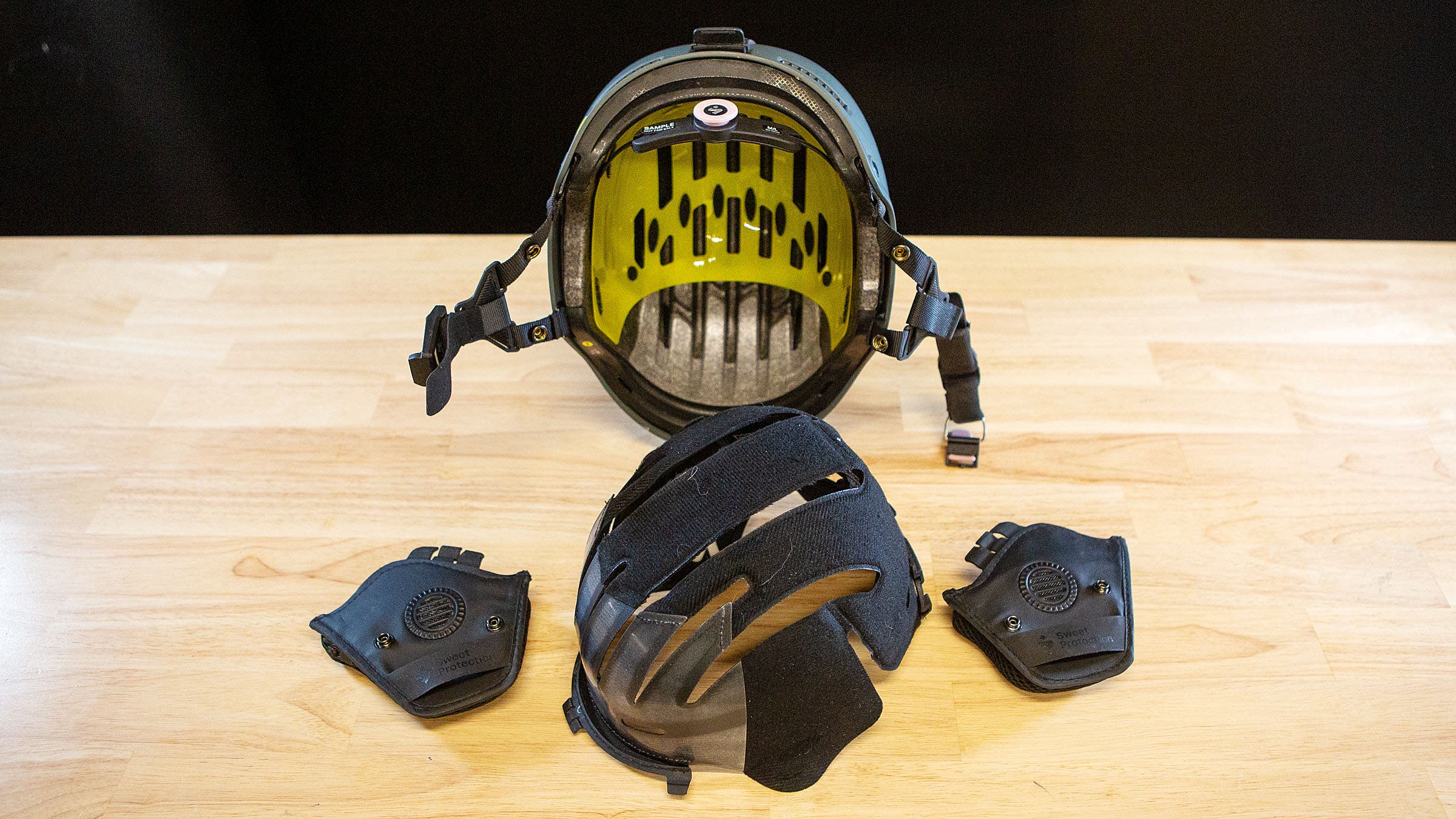 Inner padding and liner of Sweet Protection Trooper 2VI ski helmet removed.