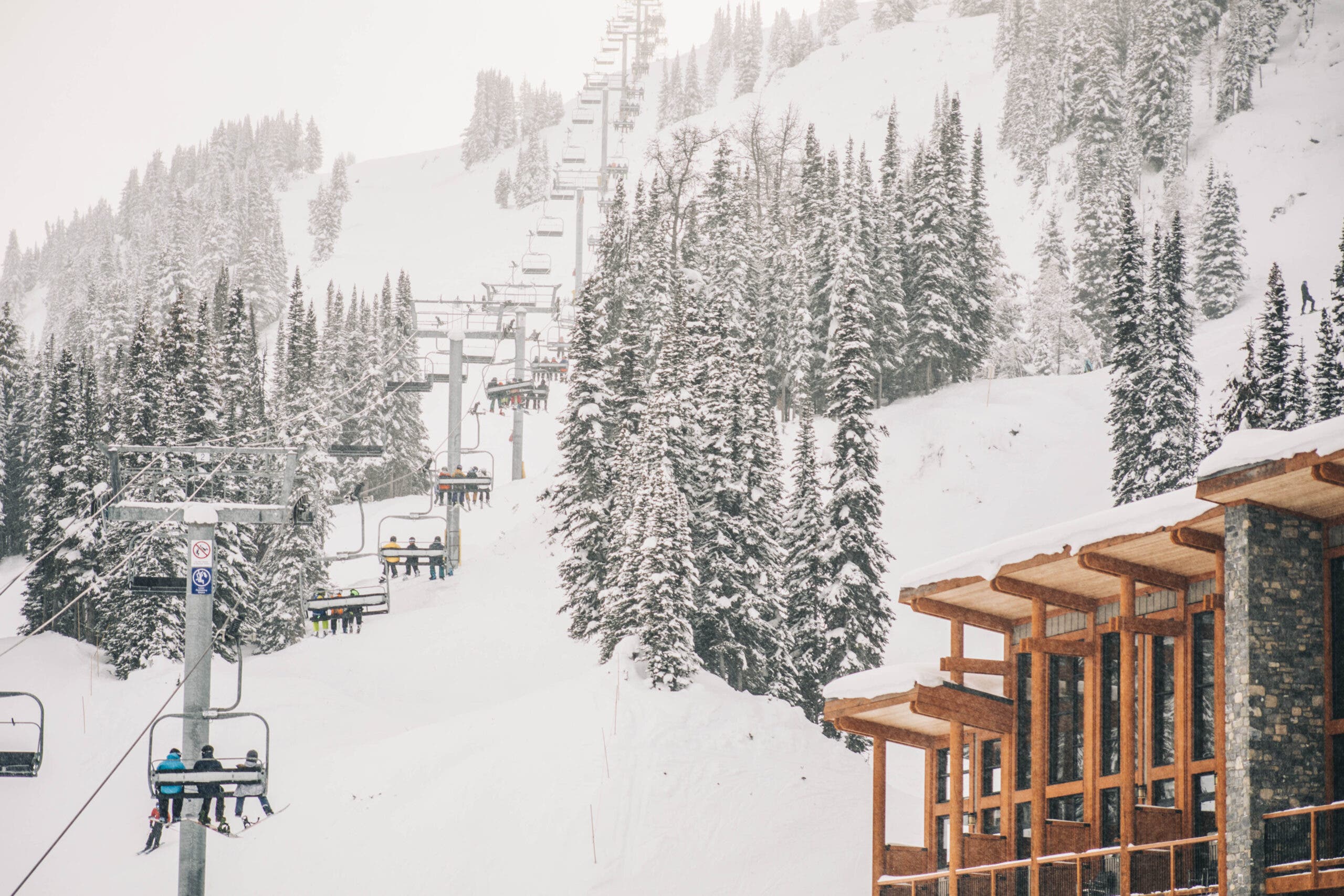 The Best Way to Visit Banff Sunshine? Stay Slopeside.
